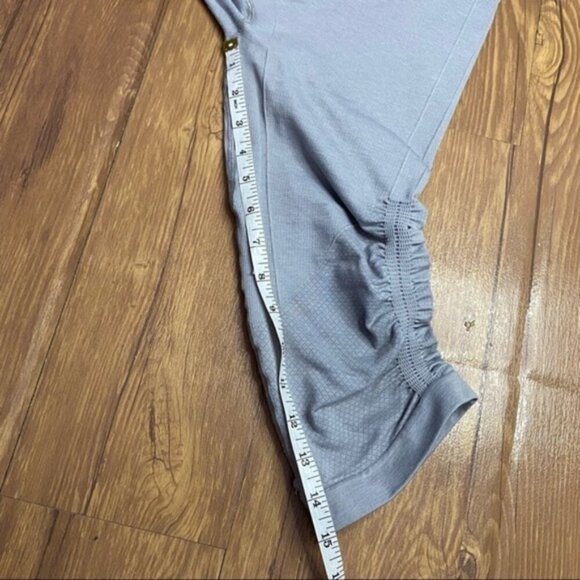 LULULEMON In The Flow Crop II Heathered Medium Grey Size 8 - Picture 9 of 13
